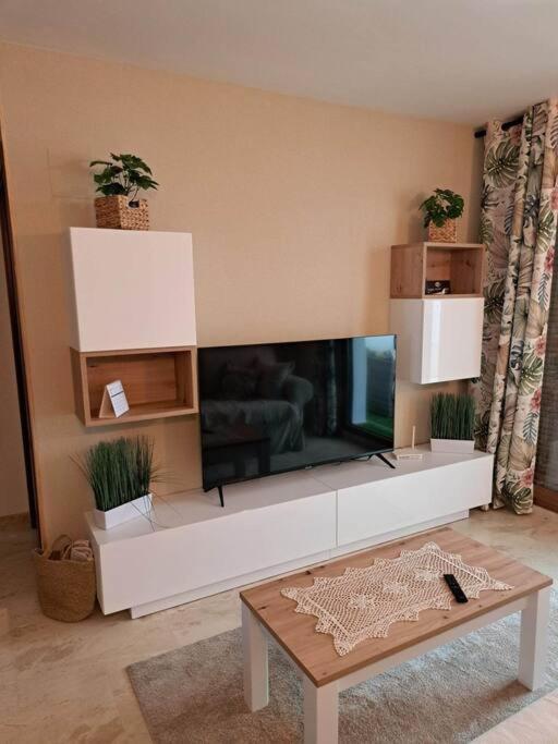 Olivia Sunny 2 Bedroom Apartament Punta Prima Torrevieja Bagian luar foto